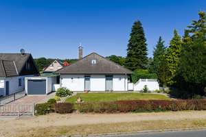 Ruhig gelegener Bungalow in Techau mit zusätzlicher ausgebauter Dachnutzfläche und Garage – Die vollständige Adresse der Immobilie erhältst du vom Anbieter., 23689 Ratekau – Vorschaubild 2