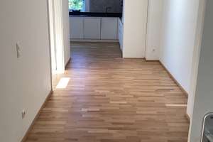 Dachgeschoss-Wohntraum mit EInbauküche! – Zollstr. 2b, 80335 Sankt Paul, München – Vorschaubild 3