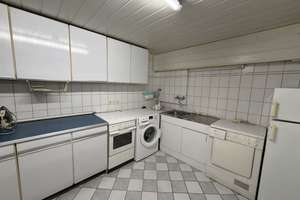 Sehr gepflegter Bungalow mit tollem Garten im Blumenviertel von 41189 MG-Wickrath – Die vollständige Adresse der Immobilie erhältst du vom Anbieter., 41189 Wickrath-Mitte, Mönchengladbach – Vorschaubild 10
