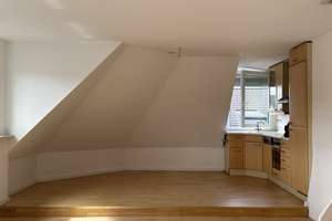 Exklusive Wohnung auf zwei Etagen mit Hobbyraum und kleiner Dachterrasse in begehrter Lage – 40219 Unterbilk, Düsseldorf – Vorschaubild 5