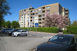 Zuhause mit 4 Zimmern und viel Platz in Hannover – In der Rehre 29, 30457 Wettbergen, Hannover – Vorschaubild 2
