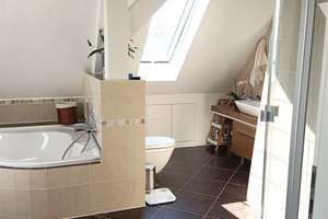 Offene Galeriewohnung mit traumhafter Dachterrasse und Kaminofen in Hannover sucht neuen Eigentümer – Die vollständige Adresse der Immobilie erhältst du vom Anbieter., 30459 Oberricklingen, Hannover – Vorschaubild 11