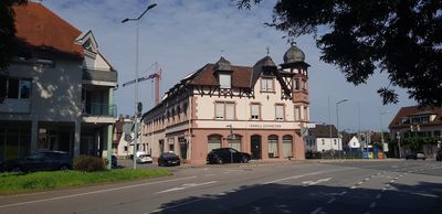 Stilvolles Wohnen mit Blick auf die Peterskirche und die Weschnitz