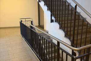 Moderne helle 1,5 - Zimmer Wohnung mit Balkon und herrlicher Aussicht zentral in Freiburg-Rieselfeld – 79111 Rieselfeld, Freiburg im Breisgau – Vorschaubild 3