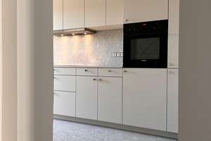 Erstbezug nach umfangreicher Sanierung 🧱 City Lage inkl aller Vorzüge ! Balkon / Küche u.v.m – Kriegerstrasse 10, 70191 Heilbronner Straße, Stuttgart – Vorschaubild 1