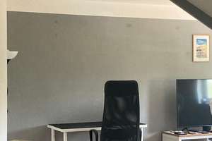 Helle Maisonette-Wohnung mit EBK & Terrasse – Supermarkt im Haus, Bahnhof & Flughafenbus in der Nähe – Die vollständige Adresse der Immobilie erhältst du vom Anbieter., 70329 Obertürkheim (Ortsteil), Stuttgart – Vorschaubild 14