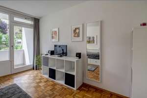 Möbliert: Attraktives Apartment beim Ungerer Bad – 80805 Alte Heide-Hirschau, München – Vorschaubild 2