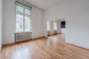 3-Zimmer-Wohnung mit 3,60 m hohen Decken und viel Gestaltungspotenzial im Bayerischen Viertel – Die vollständige Adresse der Immobilie erhältst du vom Anbieter., 10777 Wilmersdorf, Berlin – Vorschaubild 5