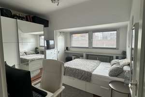 BITTE BESCHREIBUNG LESEN!!! 2-Zimmer-Wohnung mit riesengroßer Terrasse in der Kölner Altstadt – Die vollständige Adresse der Immobilie erhältst du vom Anbieter., 50667 Altstadt/Nord, Köln – Vorschaubild 2