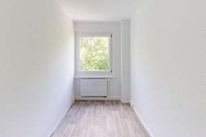 3-Raum-Wohnung mit Balkon in sanierter Wohnanlage – Albert-Köhler-Str. 57, 9122 Morgenleite, Chemnitz – Vorschaubild 3