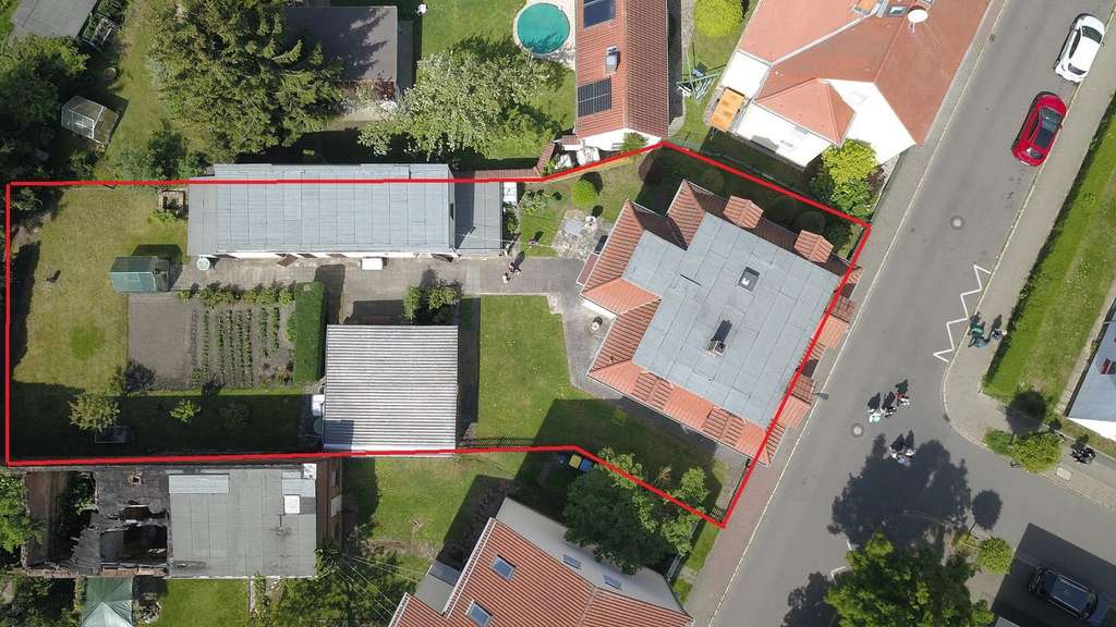 Immobilie in Böhlen - Ein- bzw. Mehrfamilienhaus mit Garage in Böhlen - sofort verfügbar - Bild 3