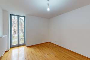 ***Sehr schöne 4 Zi. Eigentumswohnung im 1.OG, WE 2a-4 mit großen Balkon*** – Pfinztalstr. 2a, 76227 Durlach, Karlsruhe – Vorschaubild 11