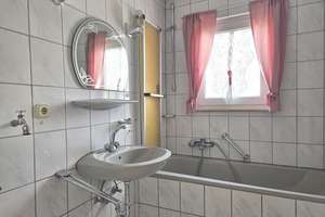 "3-Zimmer-Eigentumswohnung in gepflegter und ruhiger Umgebung" – Die vollständige Adresse der Immobilie erhältst du vom Anbieter., 73037 Göppingen – Vorschaubild 5