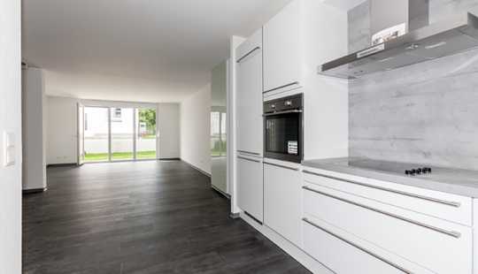 Bild von Koffer packen und einziehen ...