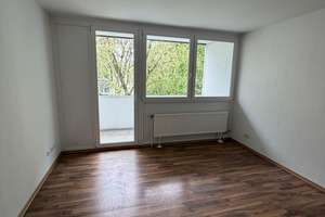 Moderne 3-Zimmer-Wohnung mit Balkon im 3. OG