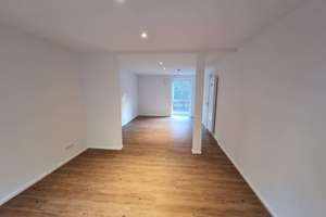 **Modernisierte 1-Zi.-Whg. mit EBK, Balkon und Stellplatz** – Die vollständige Adresse der Immobilie erhältst du vom Anbieter., 70199 Südheim, Stuttgart – Vorschaubild 2