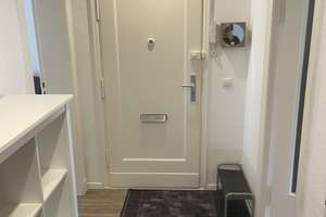 Bezugsfreie große 3-Zimmer mit perfekter Raumaufteilung in Berlin-Westend – Die vollständige Adresse der Immobilie erhältst du vom Anbieter., 14052 Westend, Berlin – Vorschaubild 3
