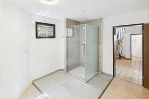 Property thumbnail 18