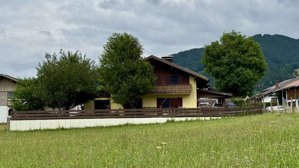 Immobilie in Saulgrub - Charmantes Einfamilienhaus in ruhiger, grüner Lage in Saulgrub-Altenau - Bild 4