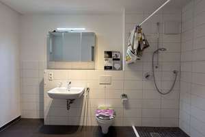 Moderne 2ZKB-Wohnung mit Wintergarten, hell, Keller, Dusche – Die vollständige Adresse der Immobilie erhältst du vom Anbieter., 86159 Universitätsviertel, Augsburg – Vorschaubild 6