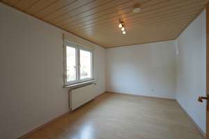 Charmantes, modern gepflegtes Zweifamilienhaus in zentraler Lage von Hanau – Die vollständige Adresse der Immobilie erhältst du vom Anbieter., 63450 Südost, Hanau – Vorschaubild 19