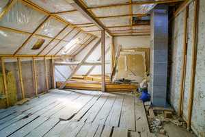 Reihenmittelhaus im Herzen von Oelsnitz – 175 qm mit Potenzial zur Sanierung – Vogtlandkreis – Vorschaubild 16