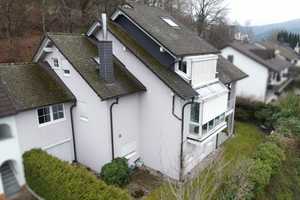 Luxuriöses Einfamilienhaus mit Einliegerwohnung und Pool – Aschaffenburg (Kreis) – Vorschaubild 2