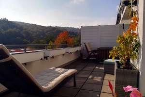 Energieeffiziente, schicke 3-Zi-Wohnung mit großer Terrasse und EBK in Eppstein-Bremthal