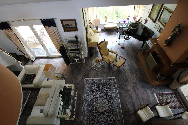 Immobilie in Rheinbreitbach - Einfamilienhaus mit Top-Ausstattung 2 Bäder ruhiger Lage Garten Garage Carport schöne Au - Bild 14