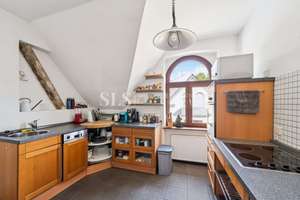 Altbauperle im Trendviertel - Stilvolle Maisonettewohnung mit 2 Südbalkonen in ruhiger Seitenstraße – Die vollständige Adresse der Immobilie erhältst du vom Anbieter., 40233 Flingern Nord, Düsseldorf – Vorschaubild 9