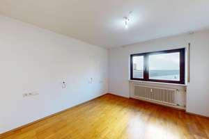 Familienfreundliche 5-Zi.-ETW im Hochparterre mit Balkon & eigener Garage – Karlsruhe-Durlach – Die vollständige Adresse der Immobilie erhältst du vom Anbieter., 76227 Durlach, Karlsruhe – Vorschaubild 9