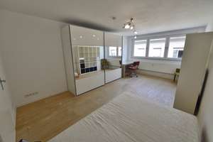 Möblierte 1-Zimmer-Wohnung in der Karlsruher Innenstadt-Ost – Zirkel 11 - WHG. 11, 76133 Innenstadt-Ost, Karlsruhe – Vorschaubild 4