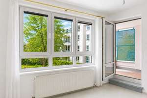 Bezugsfreie Wohnung in grüner Wohnlage von Steglitz: Perfekter Grundriss mit sonnigem Balkon!