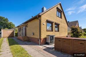 Energetisch modernisiertes EFH in ruhiger Sackgassenlage! – Die vollständige Adresse der Immobilie erhältst du vom Anbieter., 22455 Niendorf, Hamburg – Vorschaubild 1