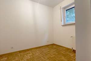 Lichtdurchflutete 1,5-Zimmer-Wohnung mit großem Balkon und neuer Einbauküche in Oberkasse – Oberkasseler Straße 61, 40545 Oberkassel, Düsseldorf – Vorschaubild 8