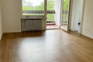 Modernes Wohnglück! Renovierte 2-Zimmer-Wohnung, modernes Wannenbad, separate Küche, Aufzug – Alteburger Straße 290, 50968 Bayenthal, Köln – Vorschaubild 5