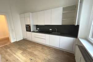 Moderne Altbauwohnung mit Einbauküche - Wiesbaden-Mitte – Kaiser-Friedrich-Ring 28, 65185 Mitte, Wiesbaden – Vorschaubild 3