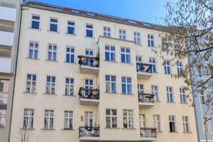 STILSICHER AUSGESTATTES APPARTMENT AUF DER ROTEN INSEL IN BERLIN-SCHÖNEBERG