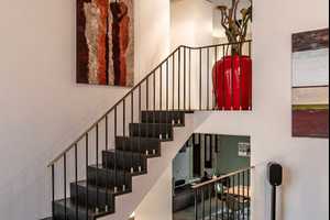 Luxuriös und extravagant! Möblierte 3 Zimmer Wohnung im Herzen von Schwabing – München – Vorschaubild 4