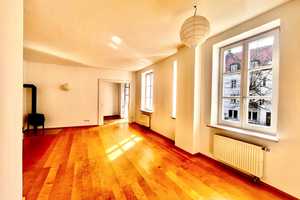 RESERVIERT: Stil trifft Ruhe: Altbauwohnung mit Charme & Balkon im Herzen von Haidhausen – München – Vorschaubild 3