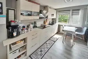 Vielseitiges, modernisiertes Zweifamilienhaus mit großem Potenzial in zentraler Lage – Germersheim (Kreis) – Vorschaubild 9