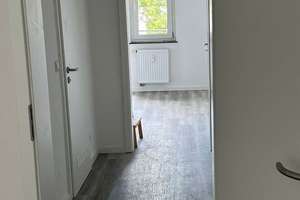 ERSTBEZUG NACH SANIERUNG: GUTGESCHNITTENE, HELLE 1 ZKBB-WHG FÜR EINEN BERUFTÄTIGEN SINGLE AB SOFORT – 67059 Nord-Hemshof, Ludwigshafen am Rhein – Vorschaubild 11