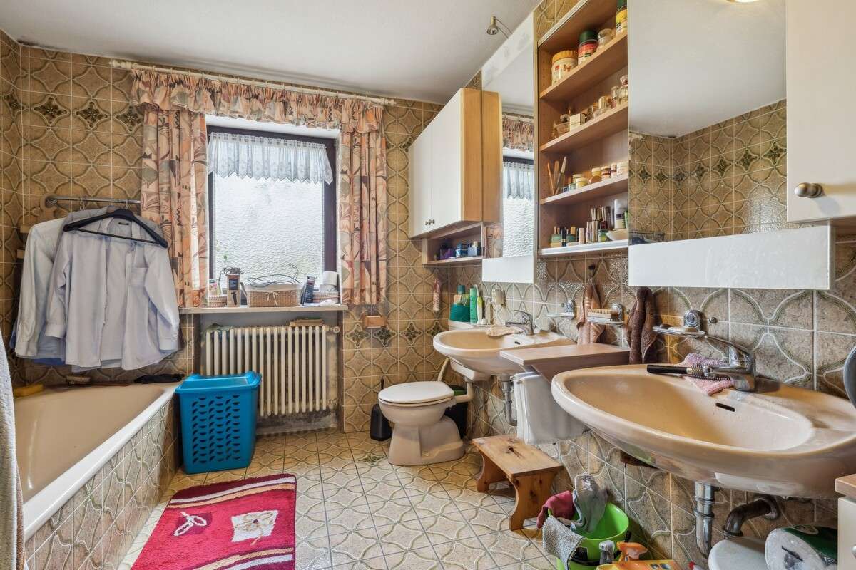 Immobilie in Markt Wald - Familienparadies mit großem Grundstück, Bachlauf und Platz für mehrere Generationen - Bild 7