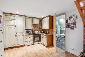 Ein außergewöhnliches Zuhause mit Charakter in Duisburg-Wehofen – Die vollständige Adresse der Immobilie erhältst du vom Anbieter., 47179 Wehofen, Duisburg – Vorschaubild 13