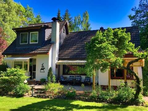 Entspannen Und Erholen Kleines Einfamilienhaus Auf Idyllischem Waldgrundstuck In Hagen Wulsbuttel