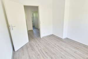 2-Zimmer | Balkon | Dusche | Beimssiedlung | – Flechtinger Str. 35, 39110 Stadtfeld West, Magdeburg – Vorschaubild 3