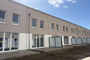 Neues Charmantes Reihenmittelhaus mit 4,5 Zimmern in Hannover-Bornum – Bornumer Straße 156M, 30453 Bornum, Hannover – Vorschaubild 2