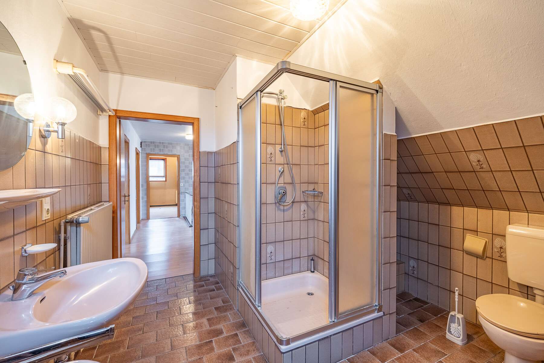 Immobilie in Weyhe - Offene Besichtigung: Fr.13.02.26 um 15:30Uhr
Geräumiges Einfamilienhaus mit Garten in zentraler Lag - Bild 12