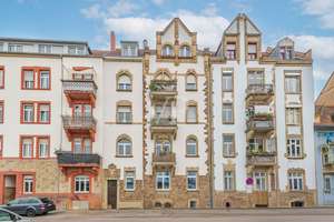 Jugendstil-Charme trifft großzügiges Stadtdomizil mit Potenzial und Geschichte – Die vollständige Adresse der Immobilie erhältst du vom Anbieter., 76131 Oststadt, Karlsruhe – Vorschaubild 2