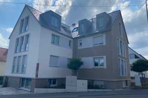 Direkter Liftzugang, sinnige 3,5 Zimmer Wohnung mit Dachterasse